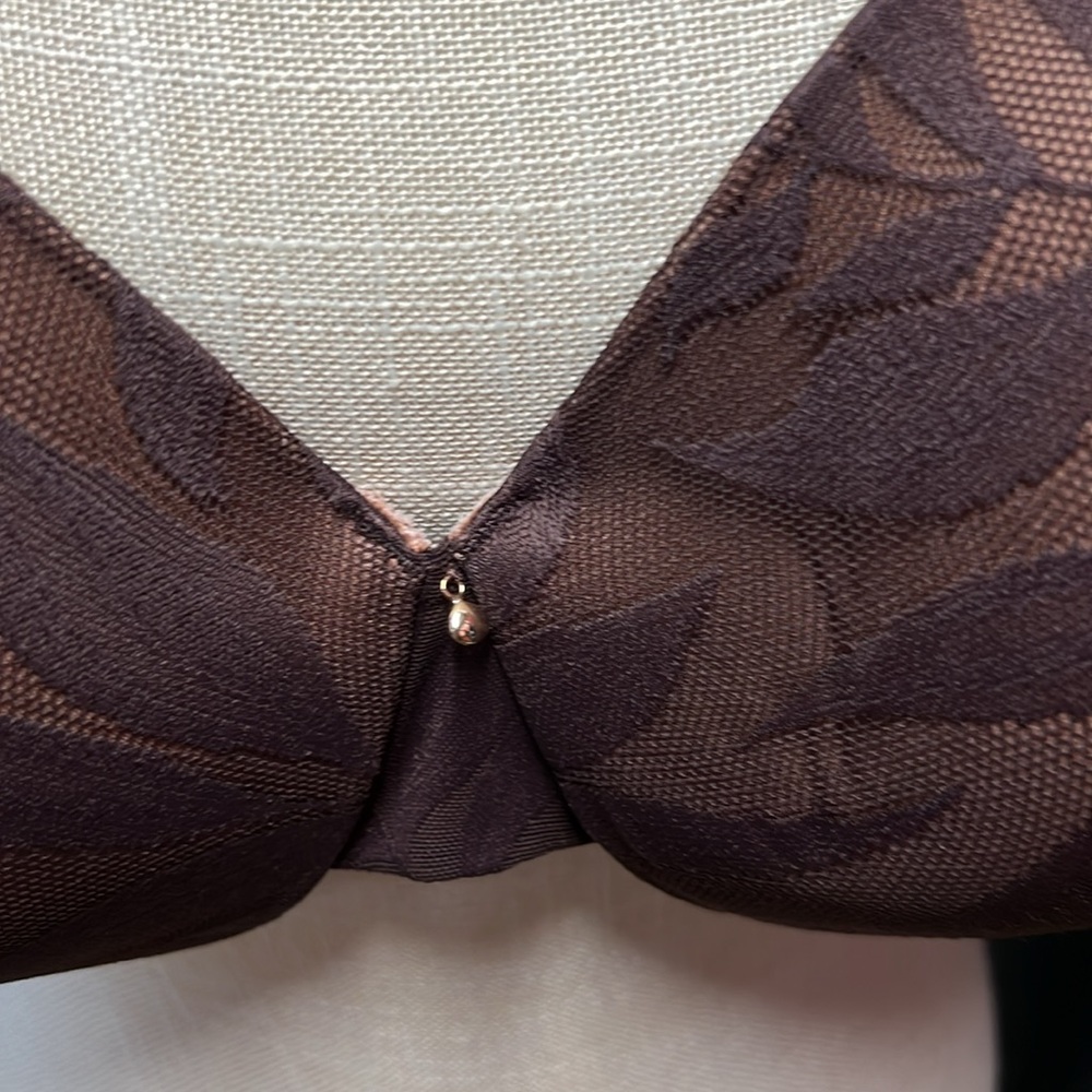 Cacique invisible back smoother bra - Picture 2 of 4